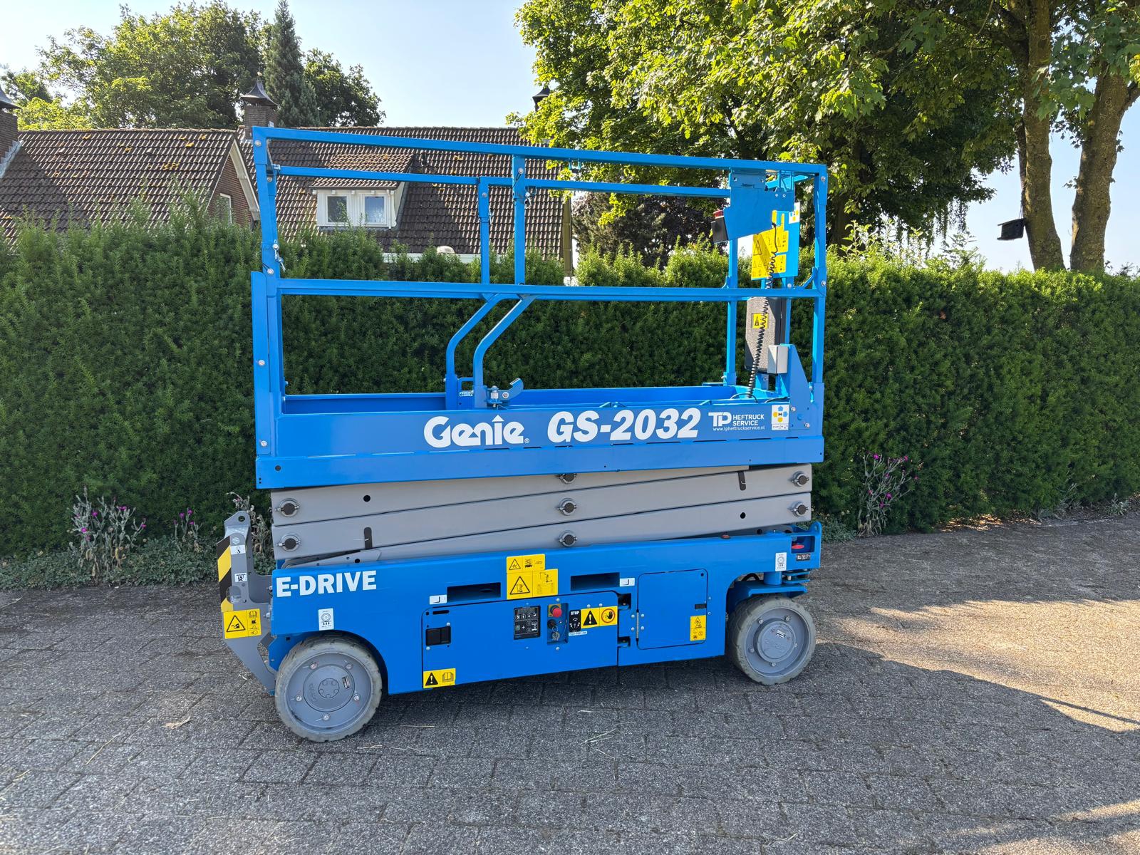 Genie GS-2032